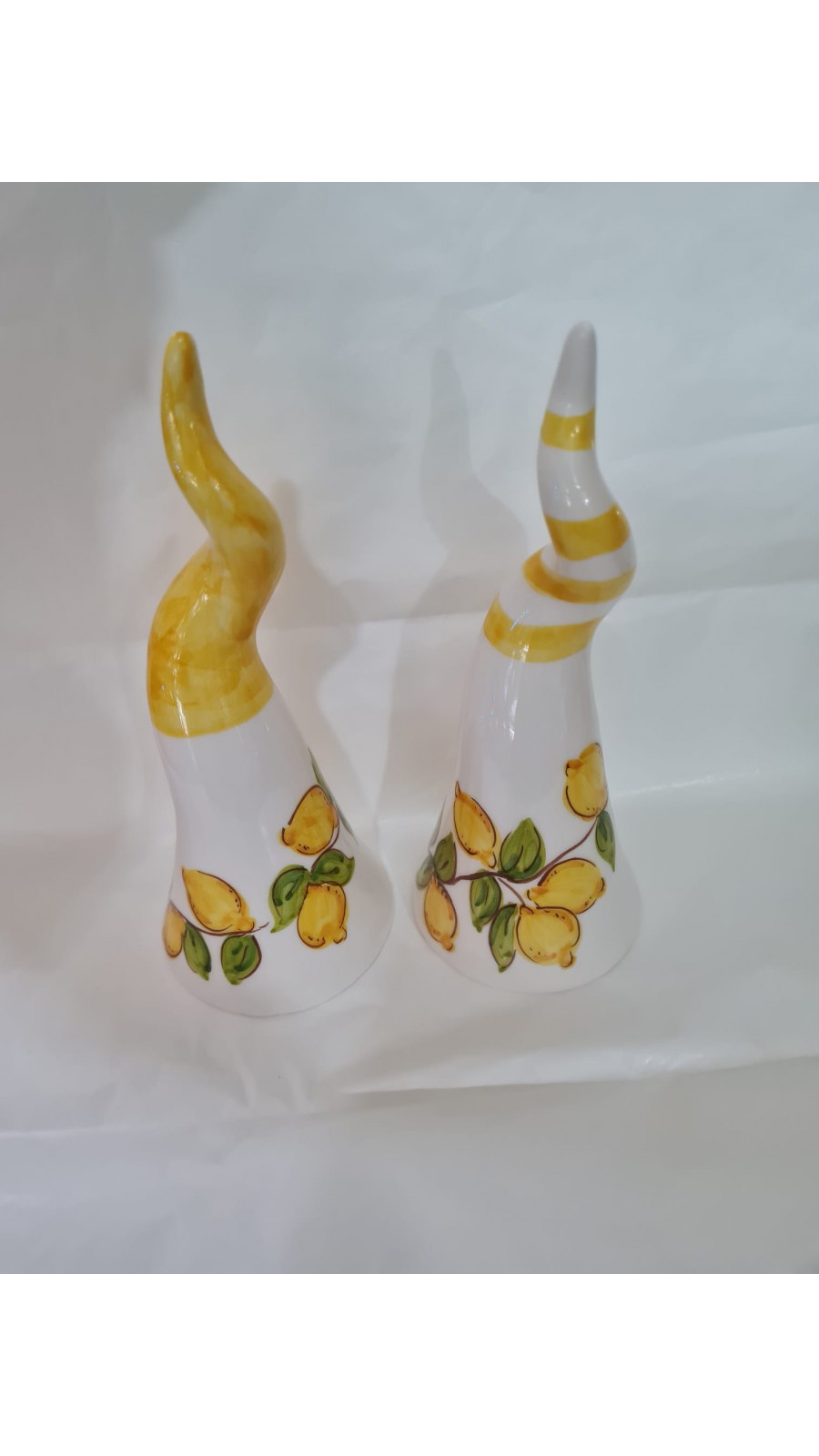 CORNO A STRISCE ORO IN CERAMICA 20 CM