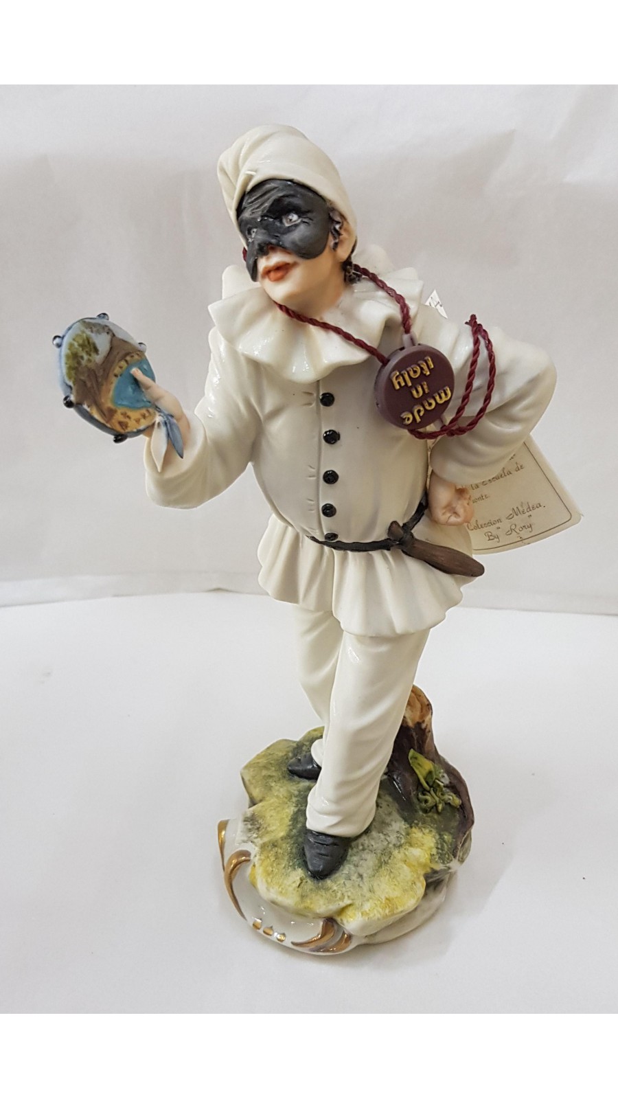 PULCINELLA H21XL11 IN PORCELLANA DI CAPODIMONTE