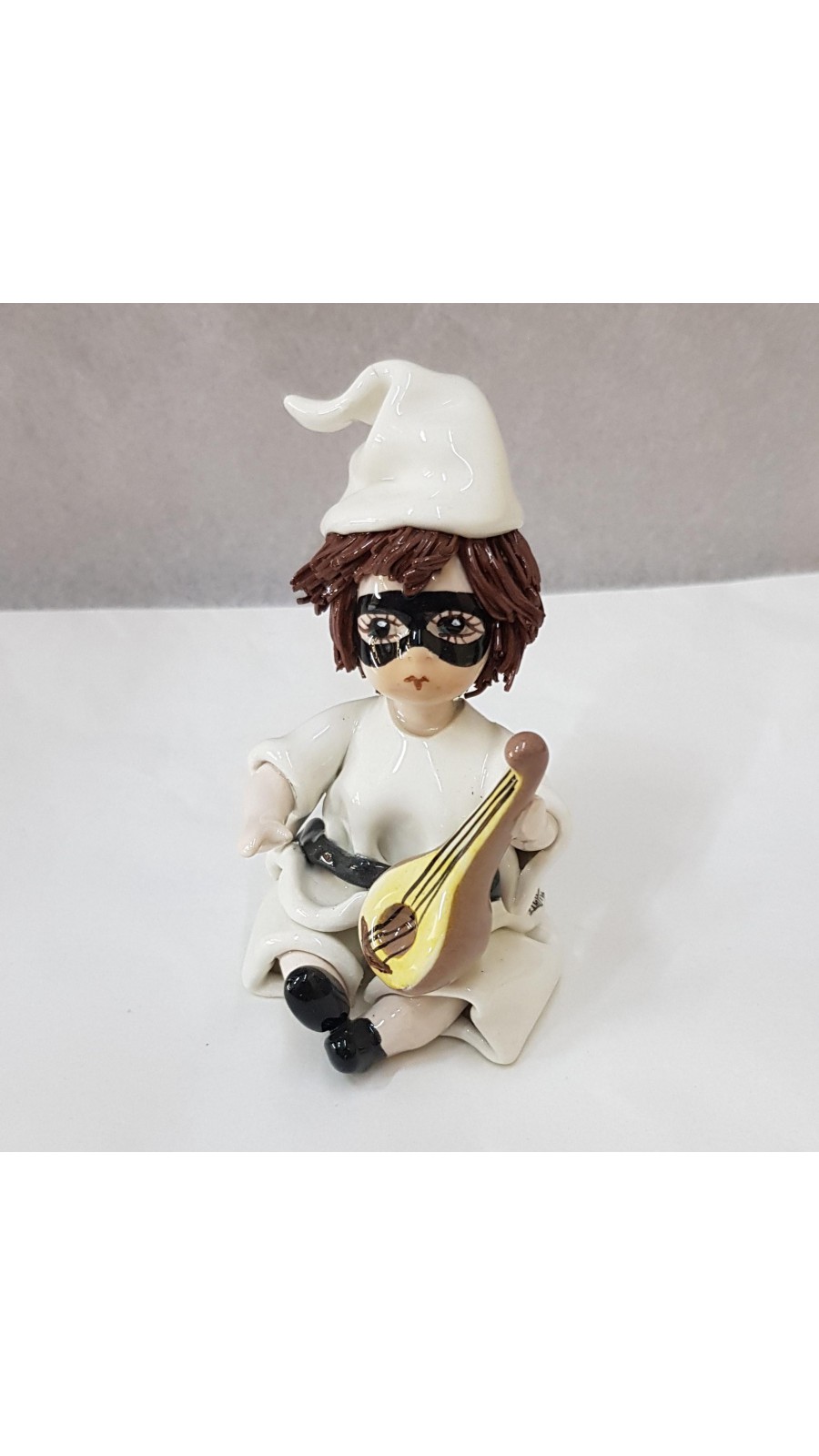 PULCINELLA CON MANDOLINO CM10 IN PORCELLANA DI CAPODIMONTE